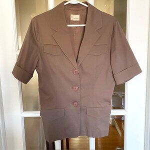 Short sleeved brown blazer